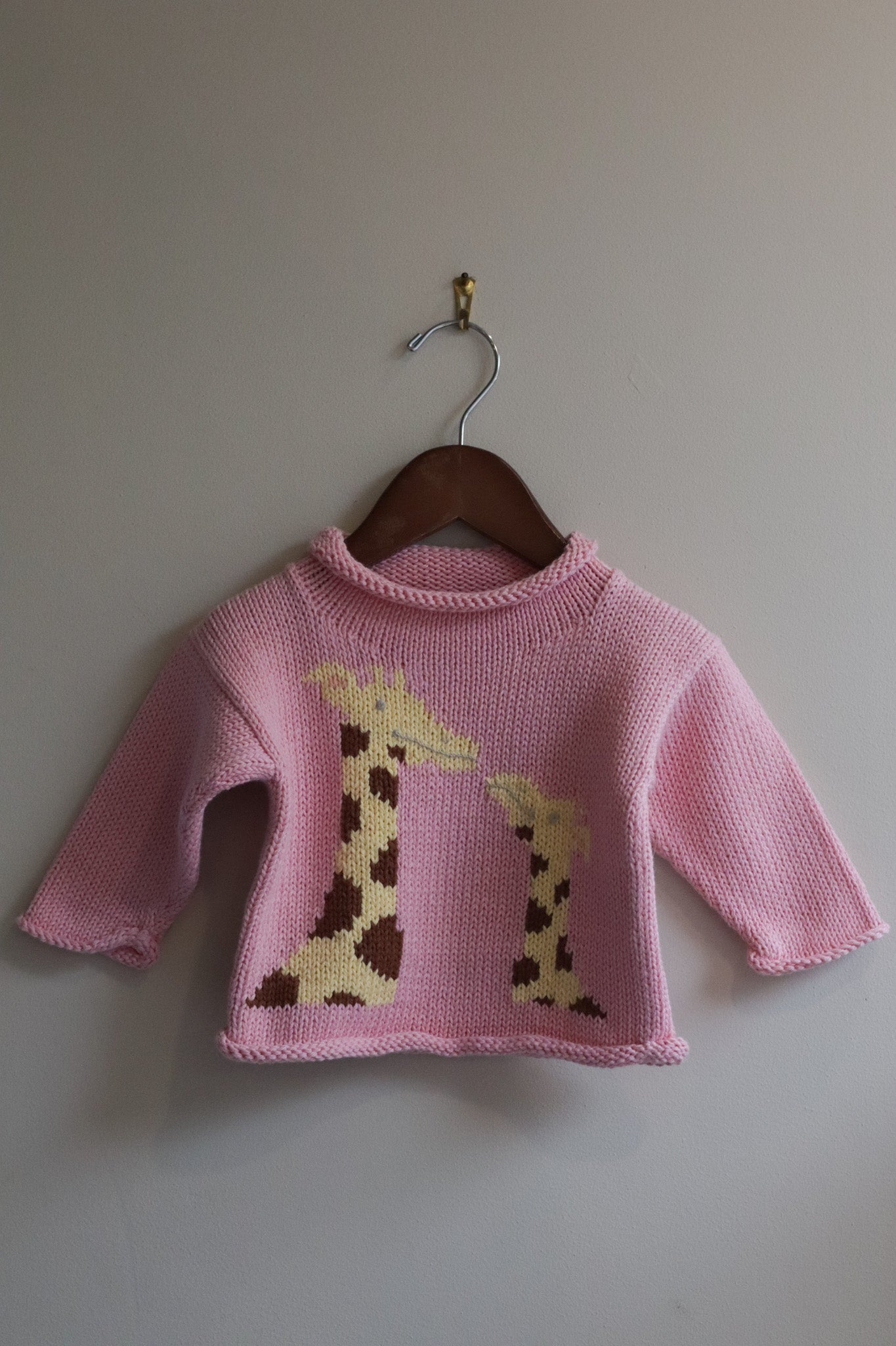 Roll Neck Giraffe Sweater Pink