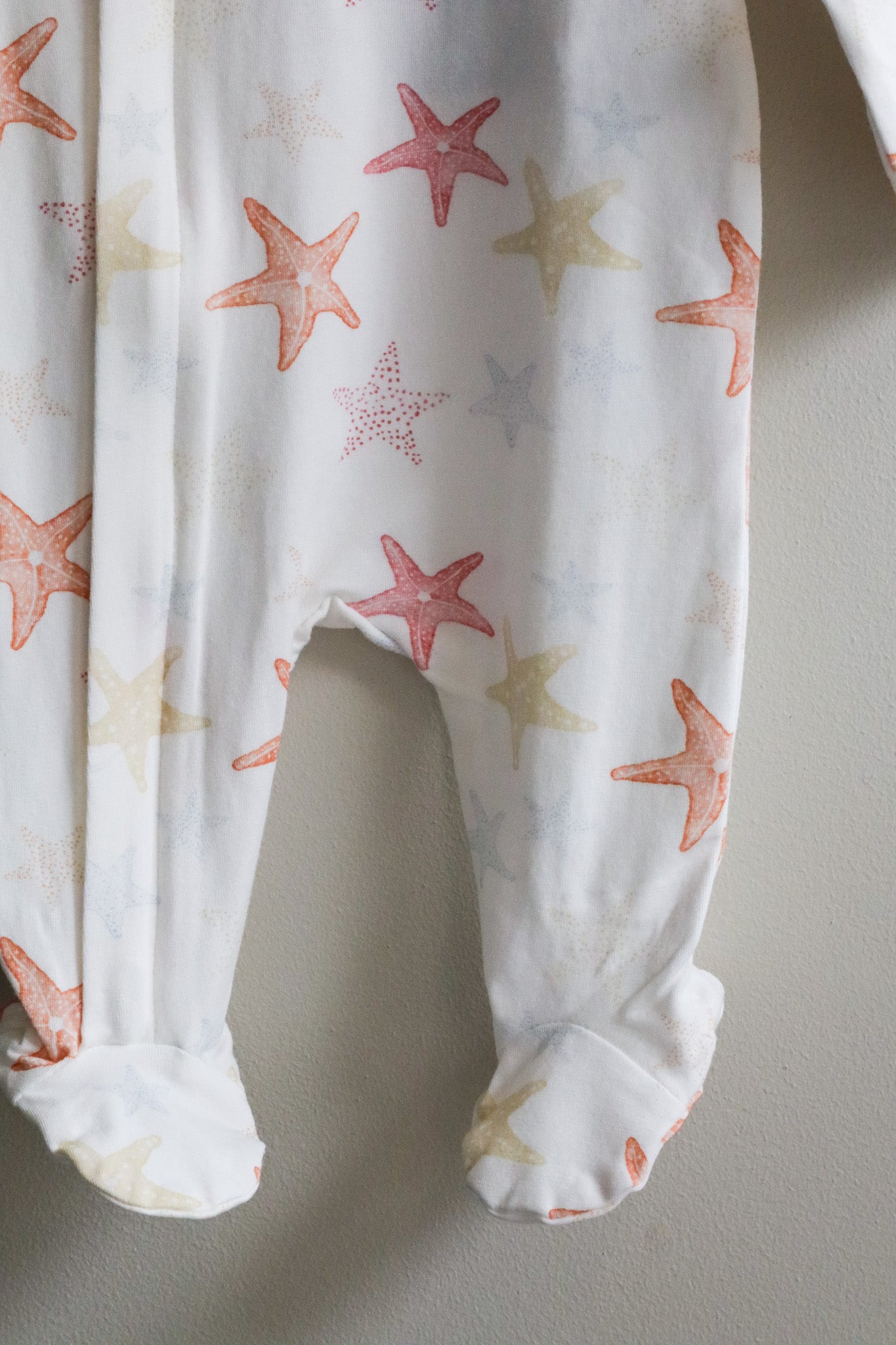 Cotton Modal Zipper Footie Starfish on Cream