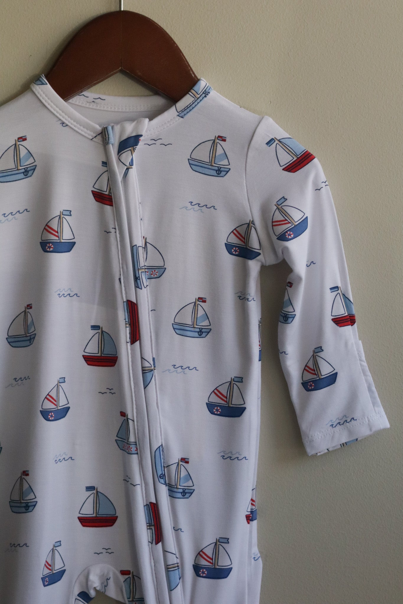 Bubbly Sailboats Pj