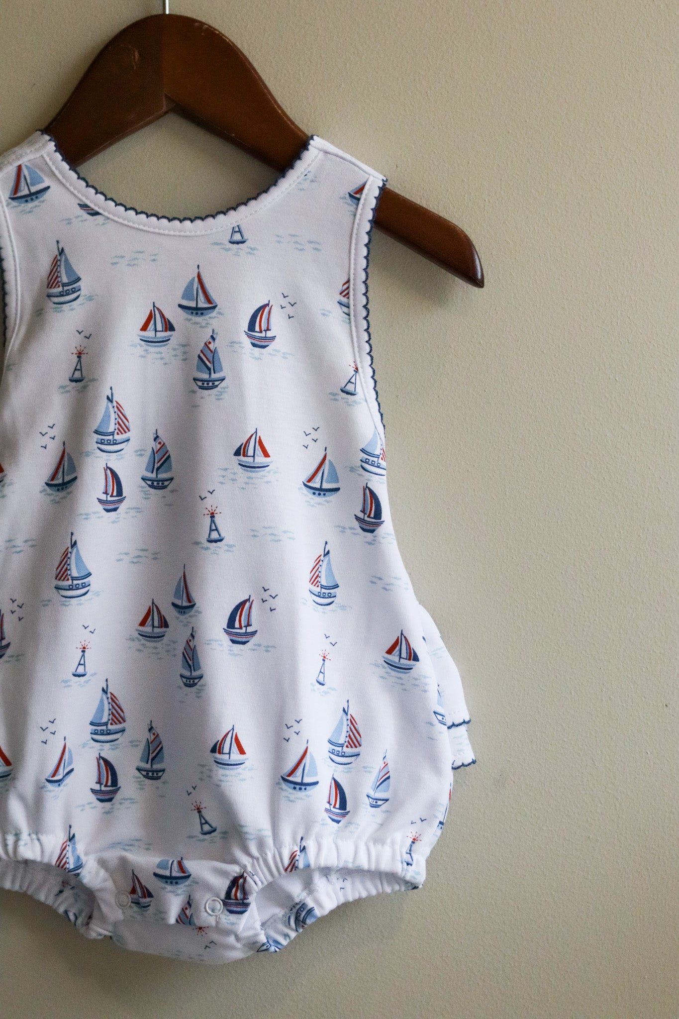 Red, White, & Blue Regatta Bubble
