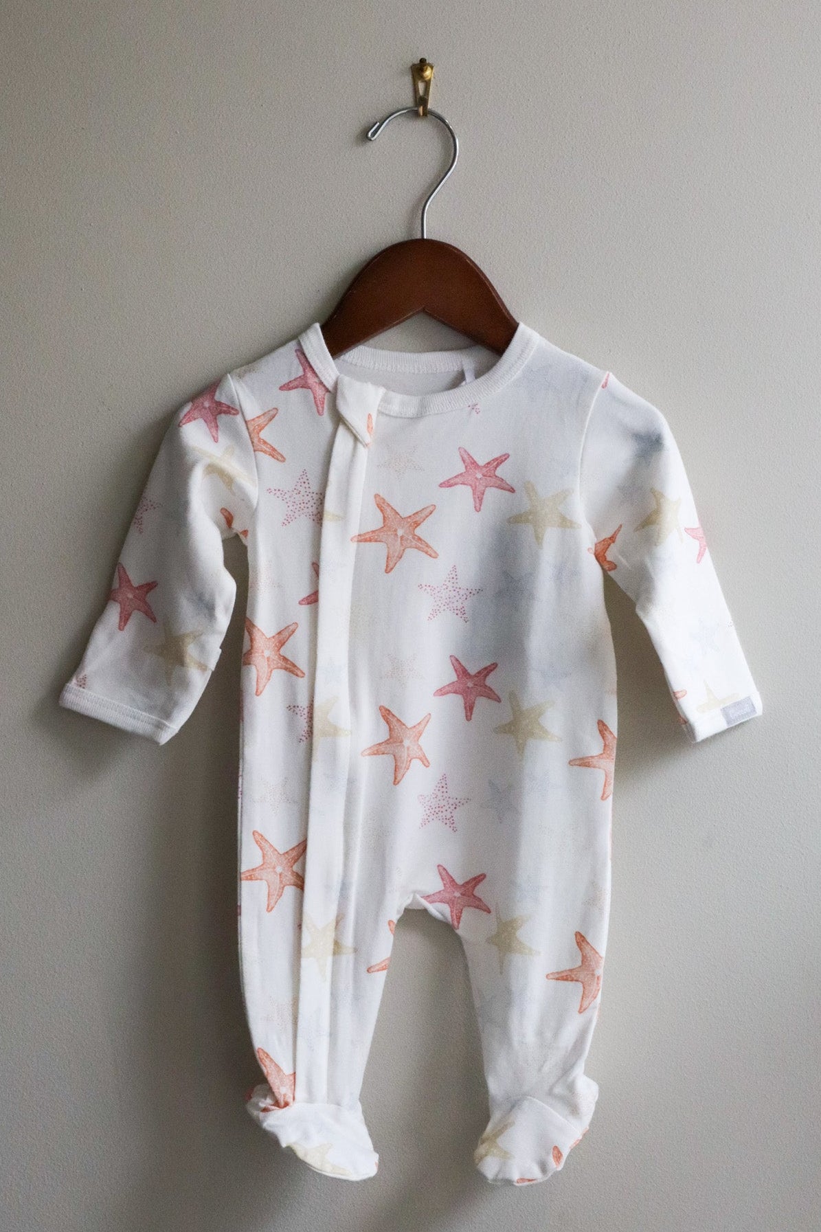 Cotton Modal Zipper Footie Starfish on Cream