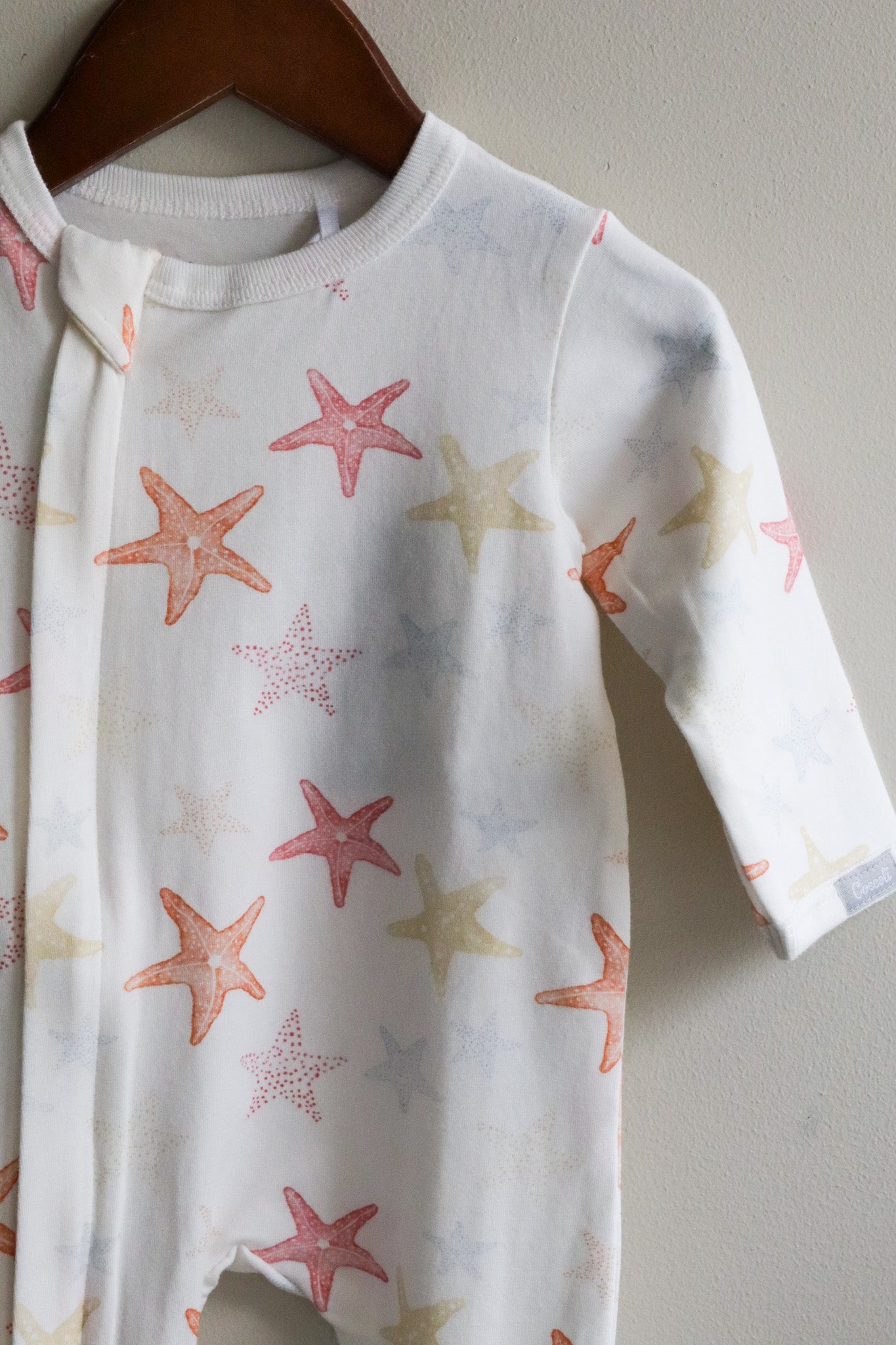 Cotton Modal Zipper Footie Starfish on Cream