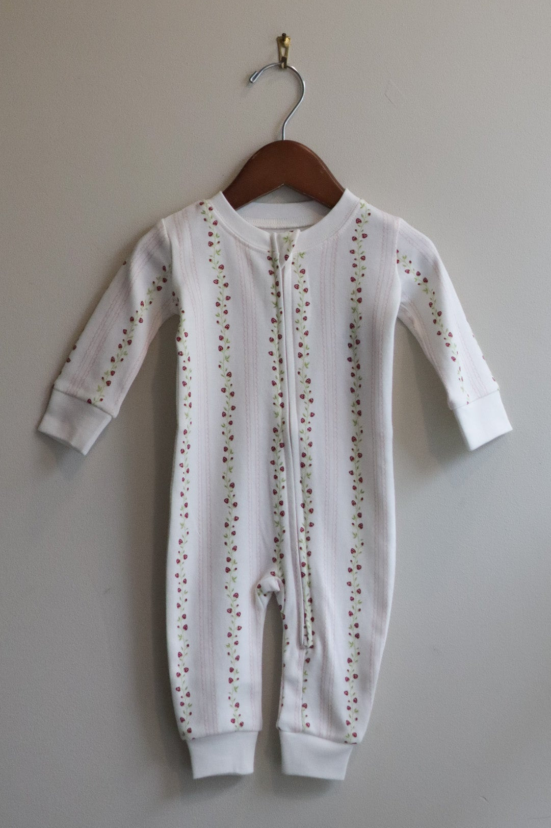 Layette Strawberry Romper